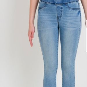 🔥SALE🔥 C'est Toi pull on elastic waist skinnies